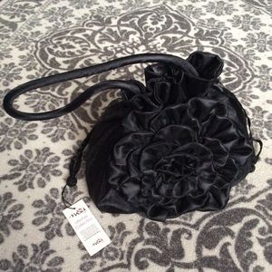 New Mad Style Black Flower Purse